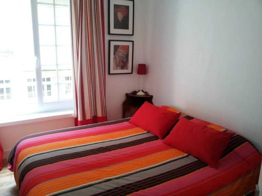 Appartement Au Coeur D'Intra-Muros Saint-Malo 0*,